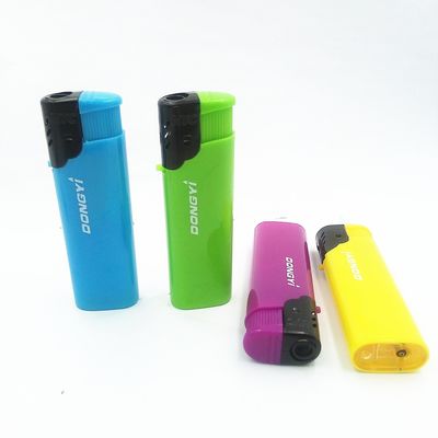 Windproof Butane 가스 라이터 주문형 핫 판매 Dy-F002