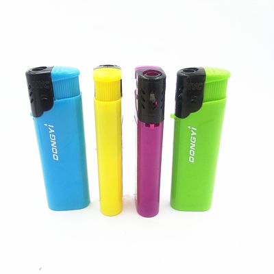 Windproof Butane 가스 라이터 주문형 핫 판매 Dy-F002
